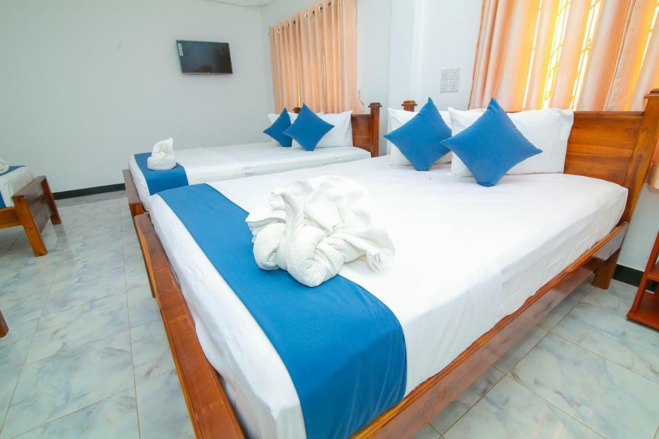 Hotel Sun Blue Uppuveli Exteriér fotografie